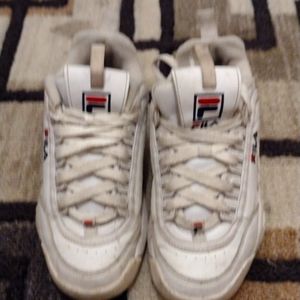Girls fila tennis shoes